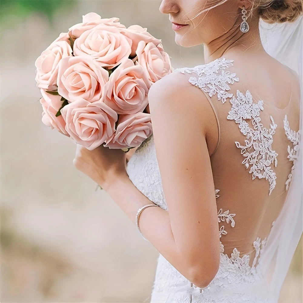 BlossomCraft 25 Artificial Roses with Stems – Elegant DIY Creations